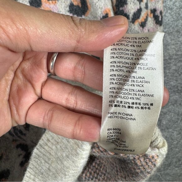Anthropologie Women's Emmy Cowl Neck Leopard Print Oversized Sweater Size XS - Picture 9 of 16
